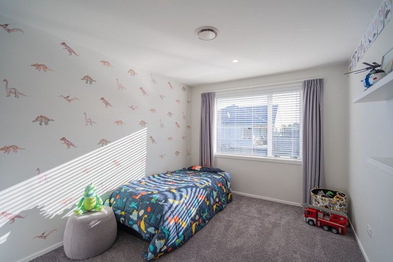 Photo of property in 3 Barbaras Way, Waikanae Beach, Waikanae, 5036