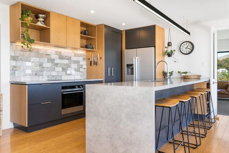 Photo of property in 3 Roland Lane, Mount Pleasant, Christchurch, 8081