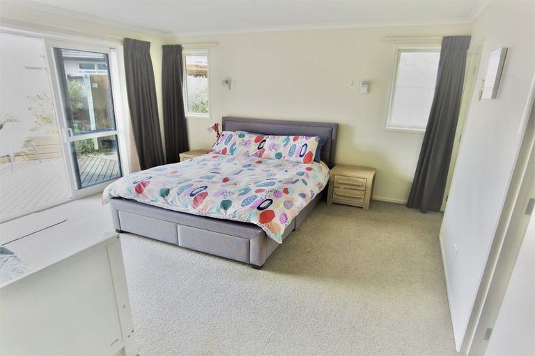 Photo of property in 15 Harold Place, Stoke, Nelson, 7011