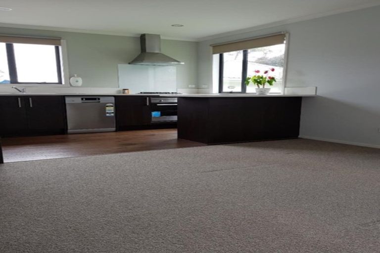 Photo of property in 33 Cherry Road, Bucklands Beach, Auckland, 2014