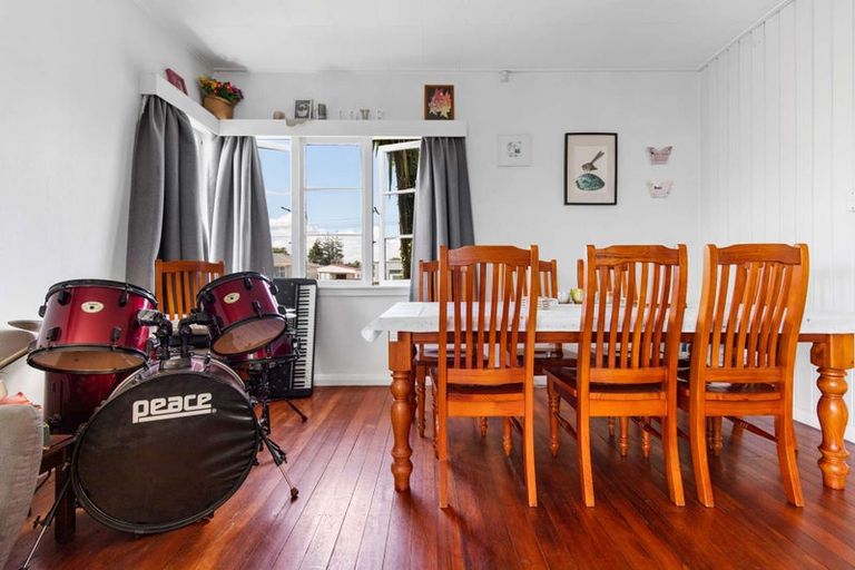 Photo of property in 28 Bidois Road, Fairy Springs, Rotorua, 3015