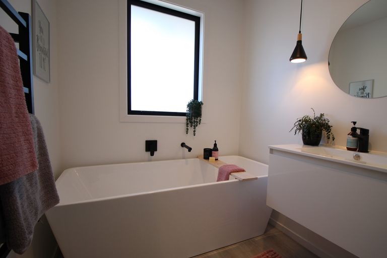 Photo of property in 15 Brooke Place, Alexandra, 9320