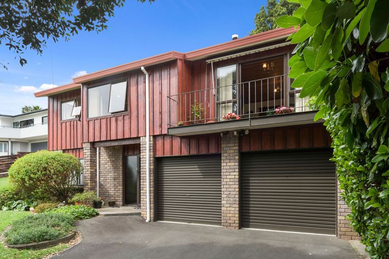 Photo of property in 79 Victory Street, Welcome Bay, Tauranga, 3112