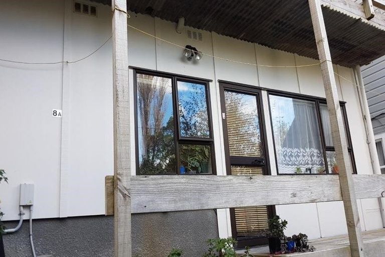 Photo of property in 8a/199 Grant Road, Thorndon, Wellington, 6011