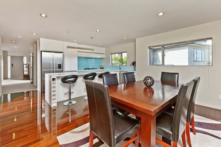 Photo of property in 90b Schnapper Rock Road, Schnapper Rock, Auckland, 0632