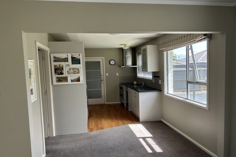 Photo of property in 2/29 Chapel Street, Papanui, Christchurch, 8053