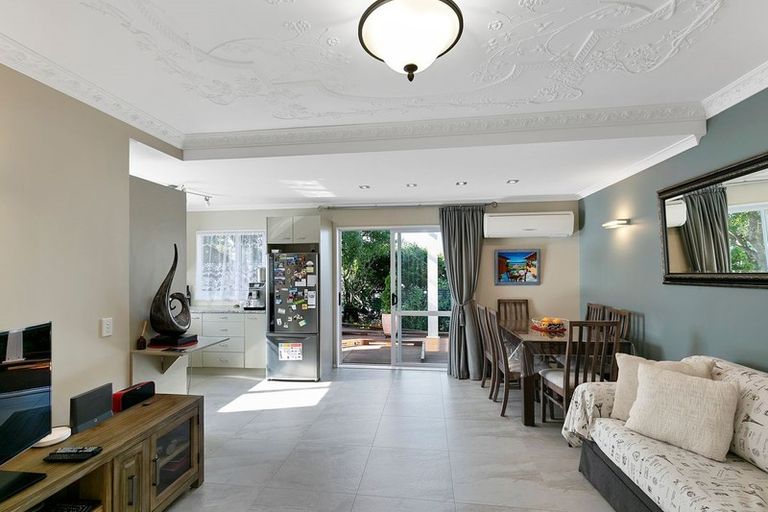 Photo of property in 3 Wright Street, Titahi Bay, Porirua, 5022