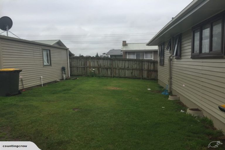 Photo of property in 11 Whitley Crescent, Otara, Auckland, 2023