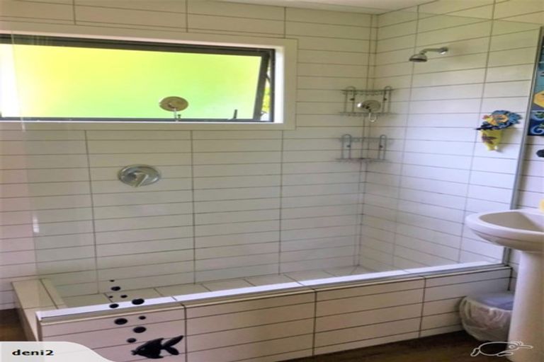 Photo of property in 10 Reotahi Road, Whangarei Heads, Whangarei, 0174