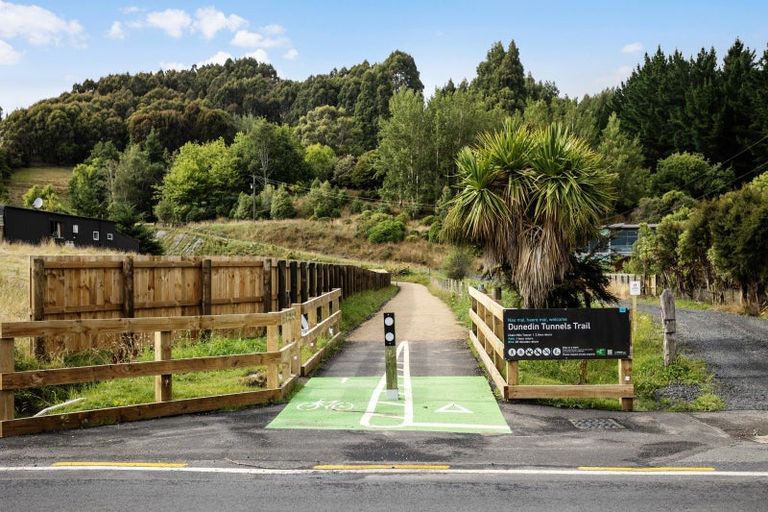 Photo of property in 297c Gladstone Road North, Mosgiel, 9092