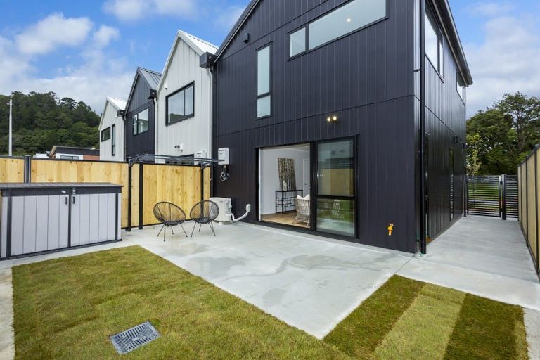 Photo of property in 34 Dahl Drive, Wallaceville, Upper Hutt, 5018