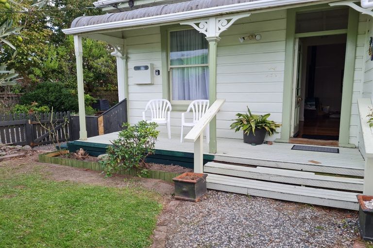 Photo of property in 80-82 Fox Street, Featherston, 5710