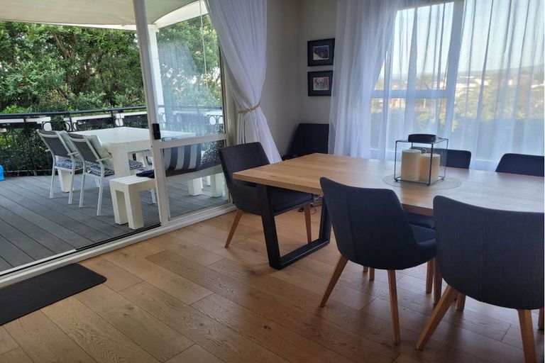 Photo of property in 2/11a Prospect Terrace, Milford, Auckland, 0620
