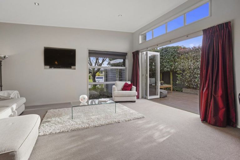 Photo of property in 50 Oakwood Drive, Rangiora, 7400