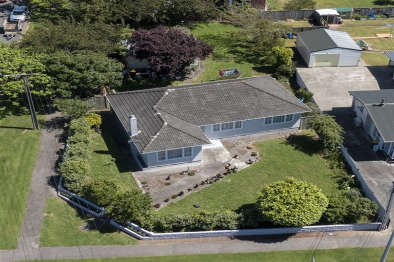 Photo of property in 2 William Street, Levin, 5510