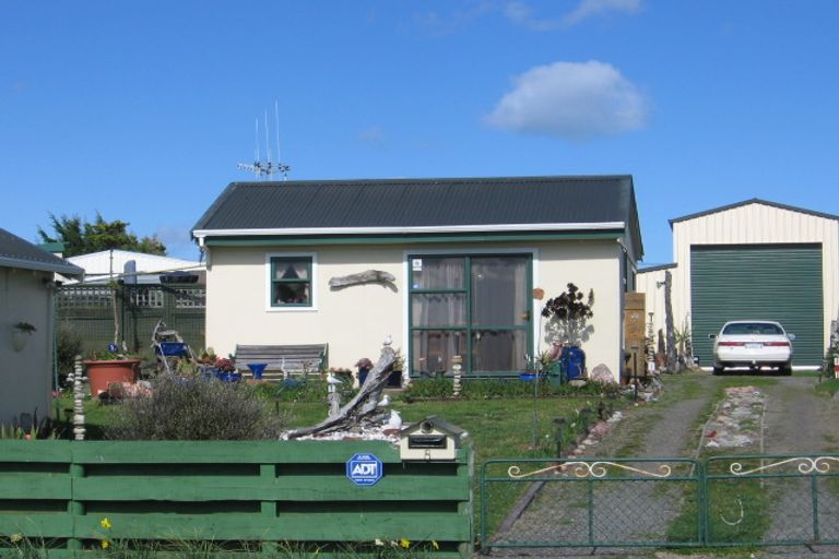 Photo of property in 6 Hopcroft Street, Foxton Beach, Foxton, 4815