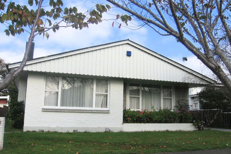 Photo of property in 45 Wai-iti Crescent, Woburn, Lower Hutt, 5010
