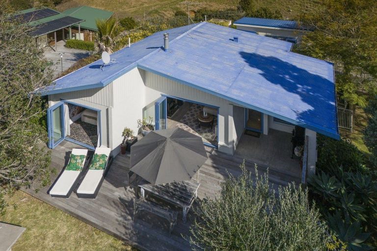 Photo of property in 93 Grange Road, Hahei, Whitianga, 3591