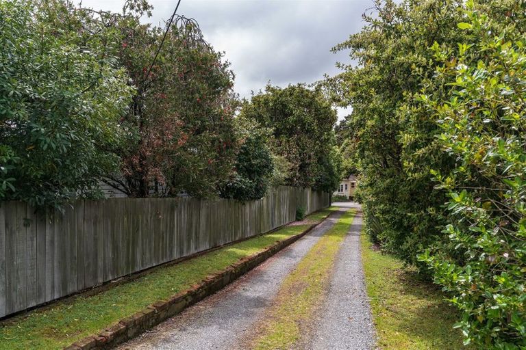 Photo of property in 24 Oxford Street, Lansdowne, Masterton, 5810