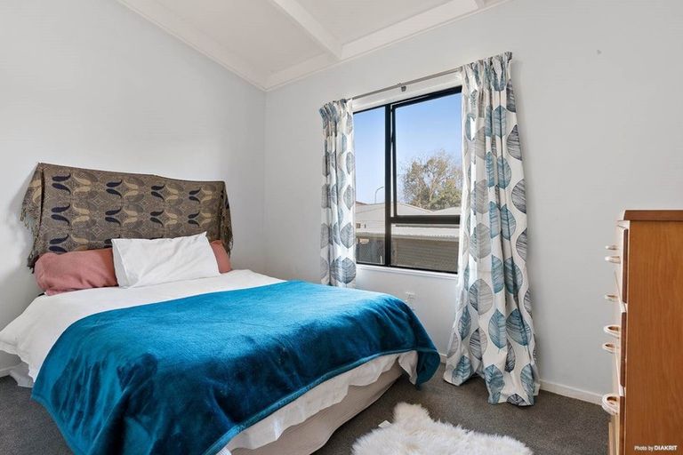 Photo of property in 9 Rako Place, Manurewa, Auckland, 2102