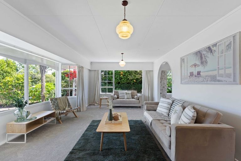 Photo of property in 49 Sylvan Avenue, Waikanae, 5036