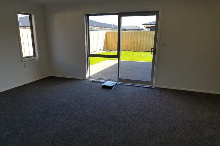 Photo of property in 8 Hickmott Street, Rangiora, 7400