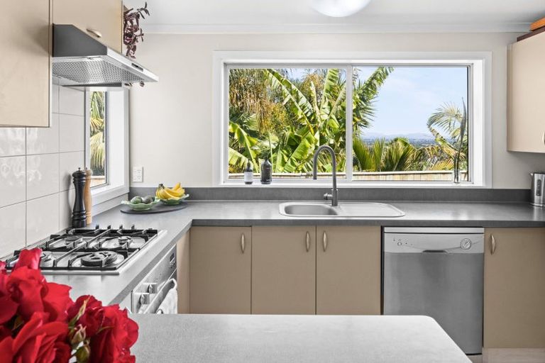 Photo of property in 14 Colenso Avenue, Hospital Hill, Napier, 4110