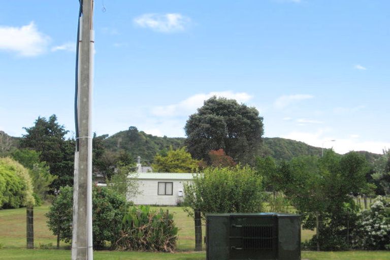 Photo of property in 11 Solander Street, Tolaga Bay, 4077