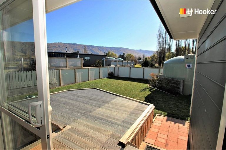 Photo of property in 27 Mold Street, Middlemarch, 9596