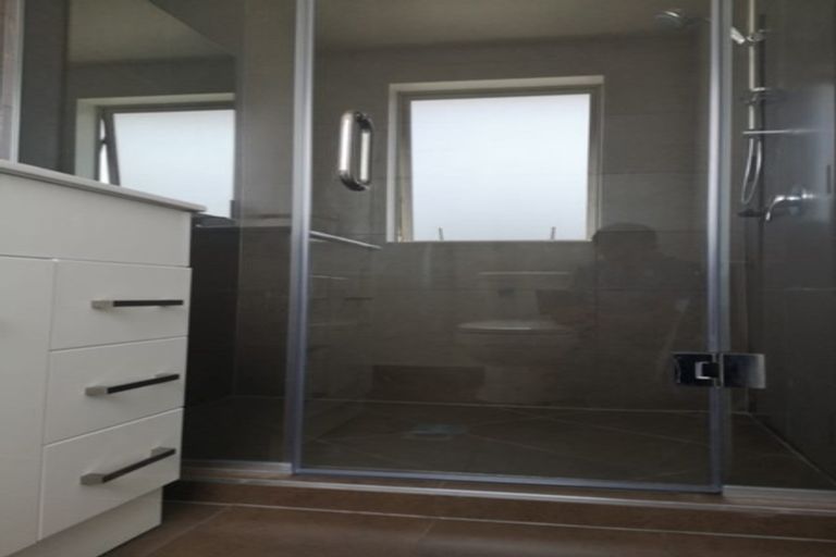 Photo of property in 3/53 May Street, Hamilton East, Hamilton, 3216