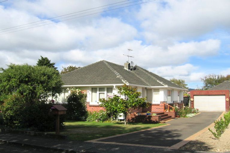 Photo of property in 5 Iris Grove, Trentham, Upper Hutt, 5018