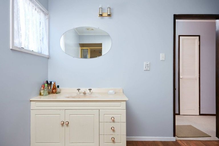 Photo of property in 2 Heatherlea Street, Outer Kaiti, Gisborne, 4010