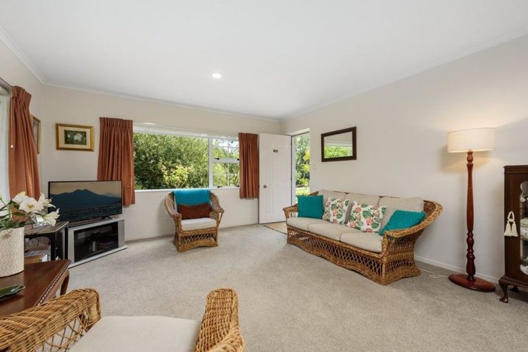 Photo of property in 20 Muir Place, Te Puke, 3119