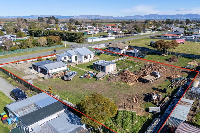 Photo of property in 104 King Street, Pareora, 7912