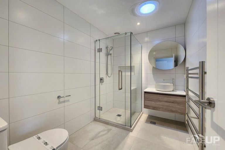 Photo of property in 6/35 Marine Parade, Hobsonville, Auckland, 0616