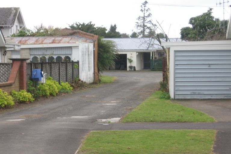 Photo of property in 8d Hardley Street, Whitiora, Hamilton, 3200