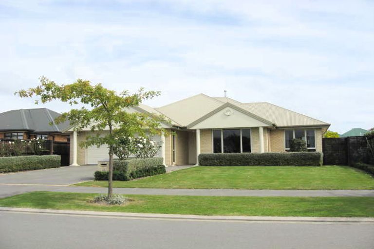 Photo of property in 24 Oakwood Mews, Prebbleton, 7604