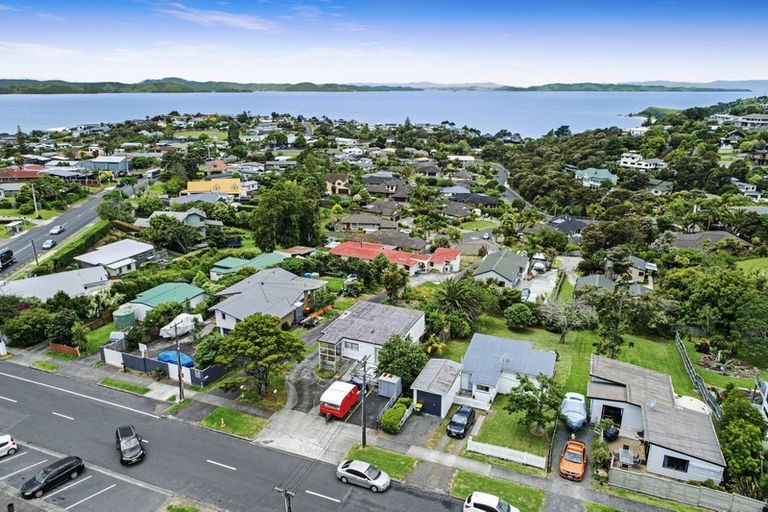 Photo of property in 12 Maraetai School Road, Maraetai, Auckland, 2018