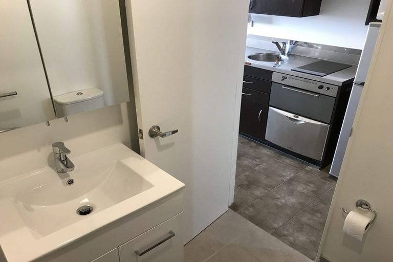 Photo of property in C-vu, 11m/36 Day Street, Auckland Central, Auckland, 1010