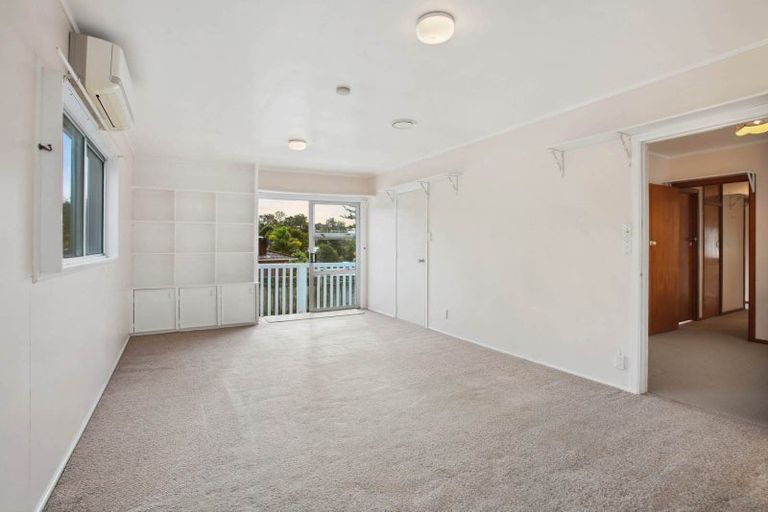 Photo of property in 65 Saffron Street, Birkdale, Auckland, 0626