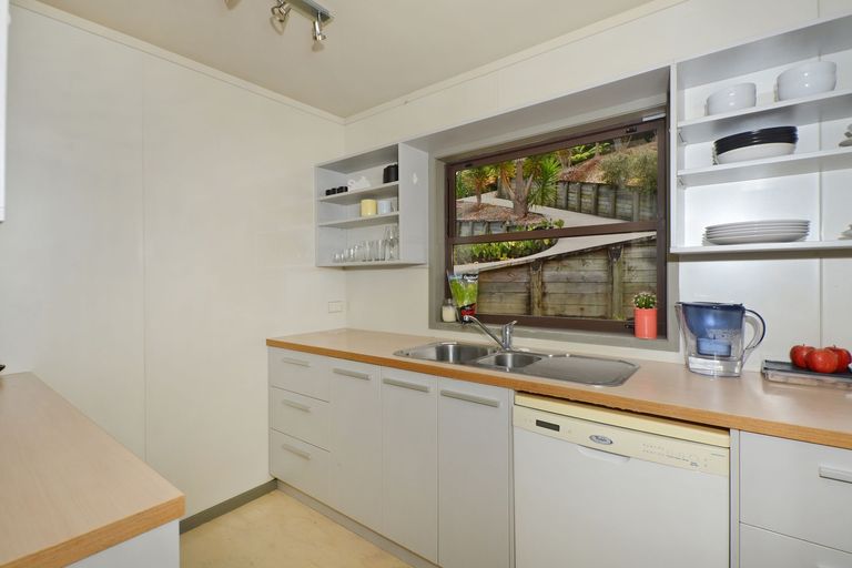 Photo of property in 6 High Oaks Way, Avenues, Whangarei, 0110