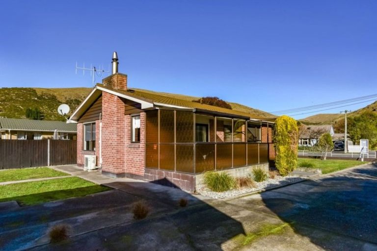 Photo of property in 5 Campbell Street, Sumner, Christchurch, 8081
