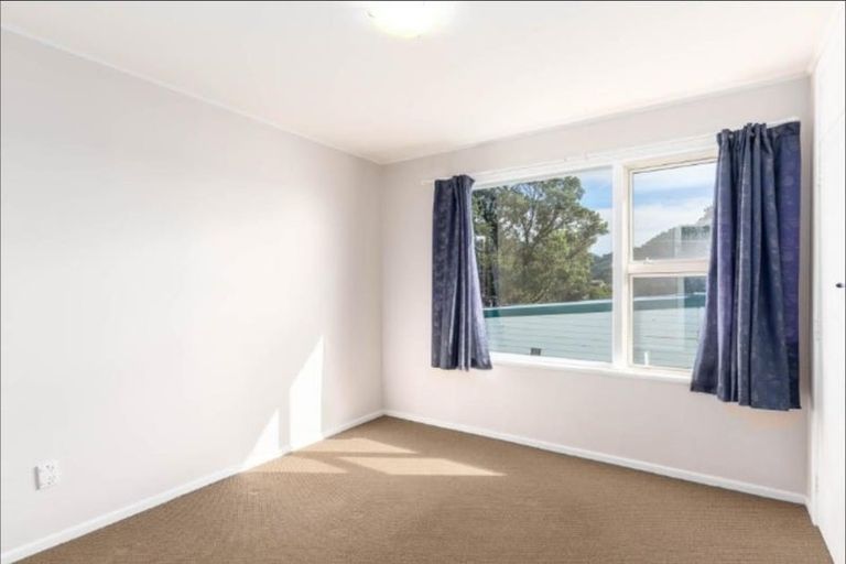 Photo of property in 5 Haumia Street, Johnsonville, Wellington, 6037