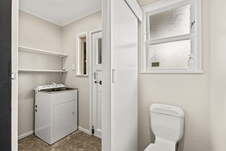 Photo of property in 27 Dewe Avenue, Feilding, 4702