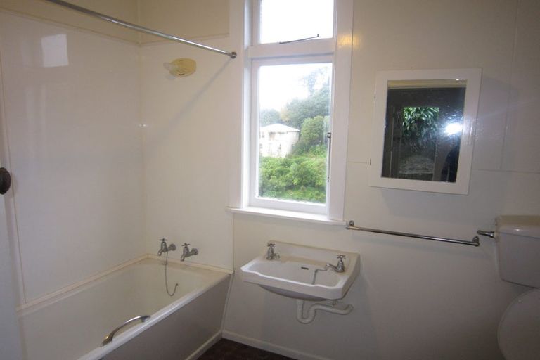 Photo of property in 15 Mount Pleasant Road, Aro Valley, Wellington, 6012