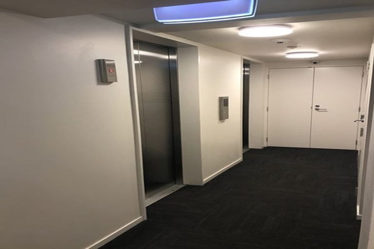 Photo of property in The Peak Apartments, 402/170 Taranaki Street, Te Aro, Wellington, 6011