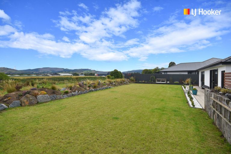 Photo of property in 5 Mellay Mews, Mosgiel, 9024
