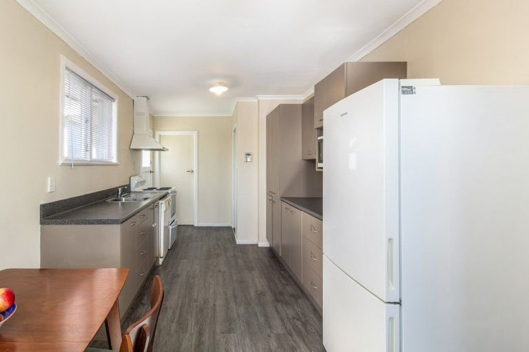 Photo of property in 233 Lumsden Place, Akina, Hastings, 4122