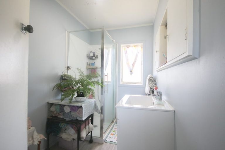 Photo of property in 1 Porritt Street, Ruawai, 0530