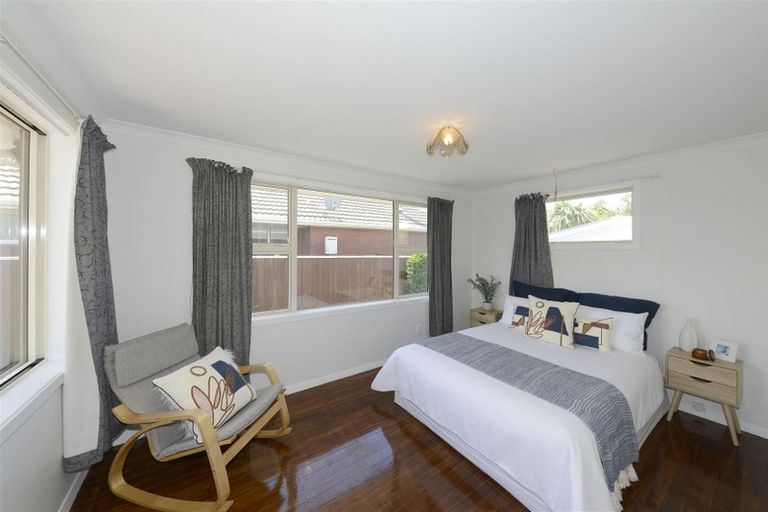 Photo of property in 138 Grimseys Road, Redwood, Christchurch, 8051